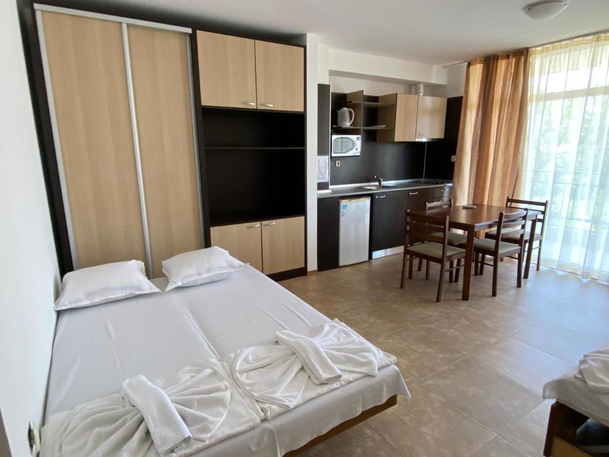 Holiday Apartments Grand Kamelia Sunny Beach Exterior photo