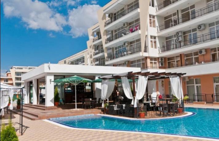 Holiday Apartments Grand Kamelia Sunny Beach Exterior photo